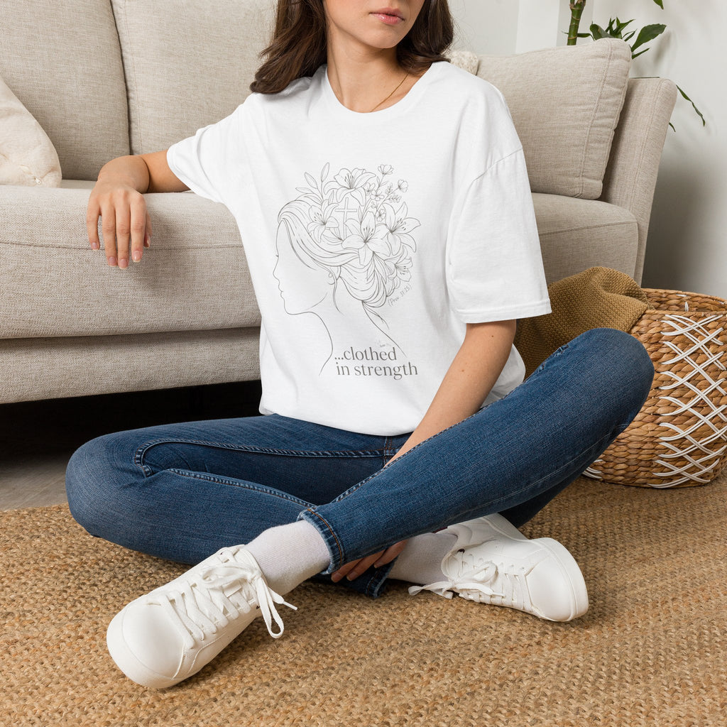 Clothed in strength flower hair - T-Shirt