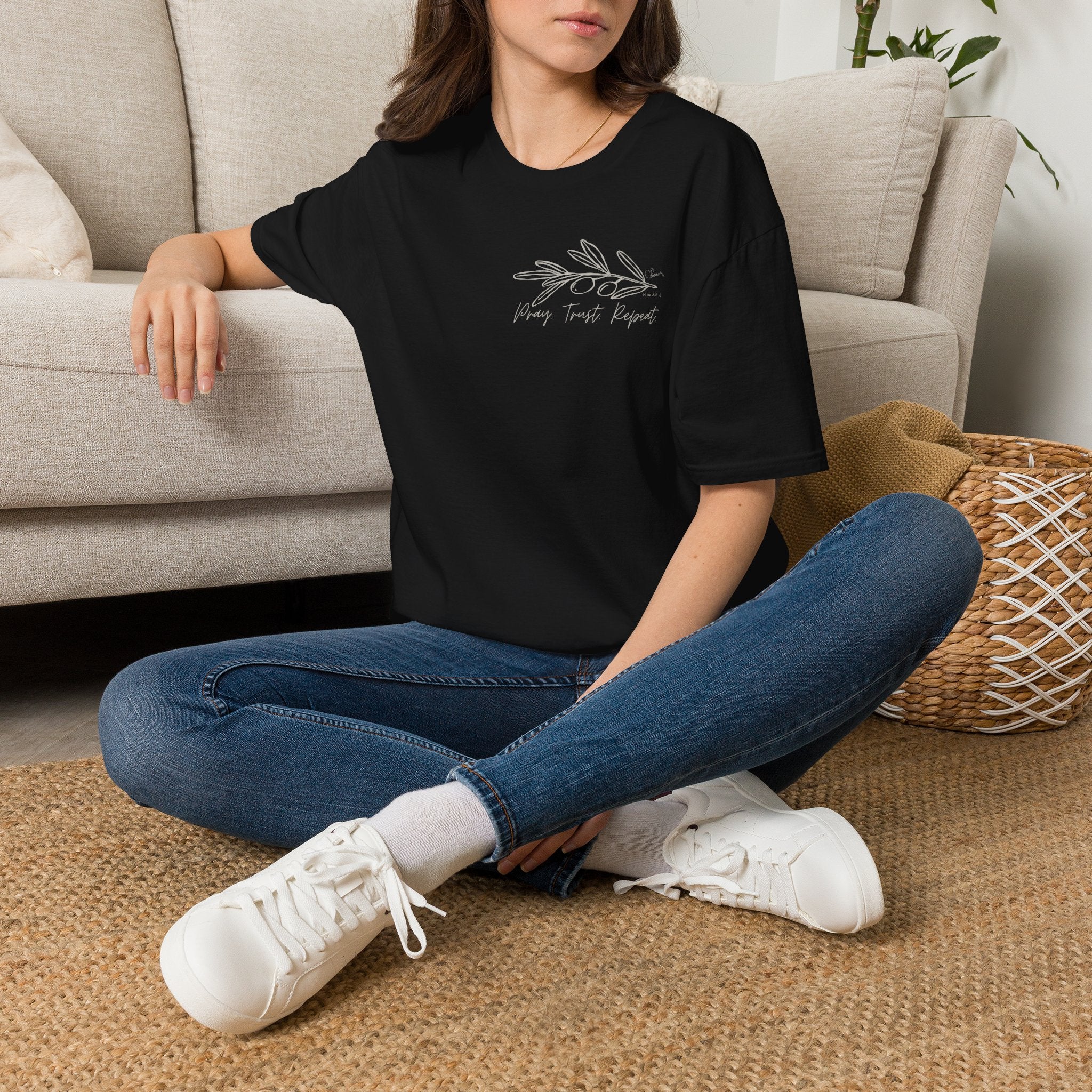 Pray Trust Repeat Cursive Olive - T-Shirt