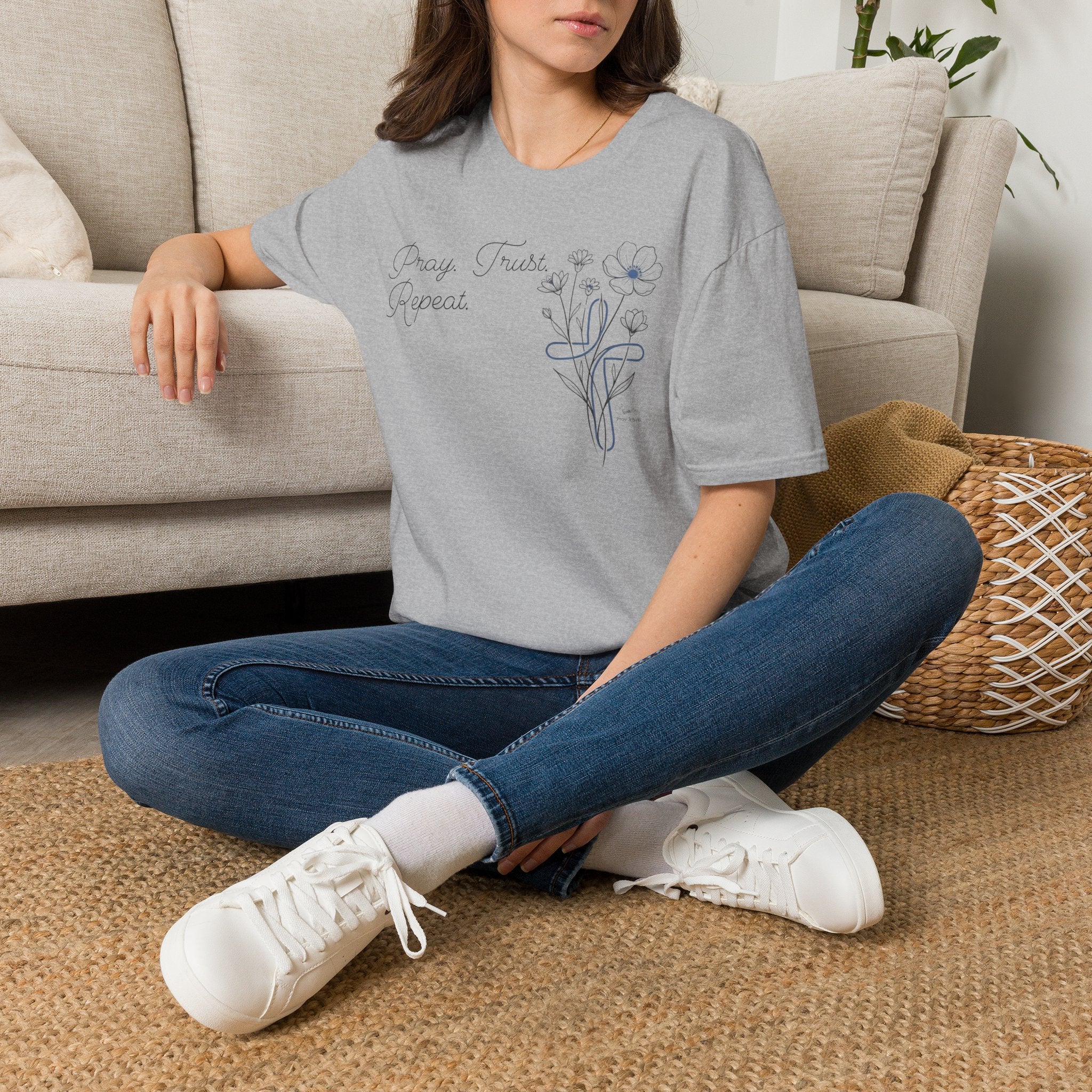Pray Trust Repeat Cursive 2 line Flower Blue Cross - T-Shirt